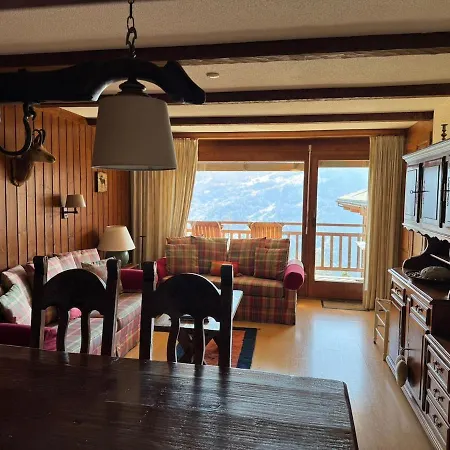 Cosy 2-bed With Pool, Centre ヴェルビエール